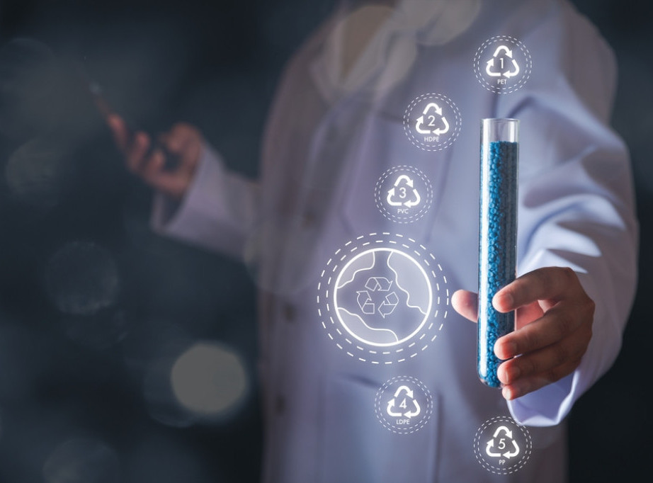 U Rusiji je stvorena samorazgradiva plastika napravljena od biljaka