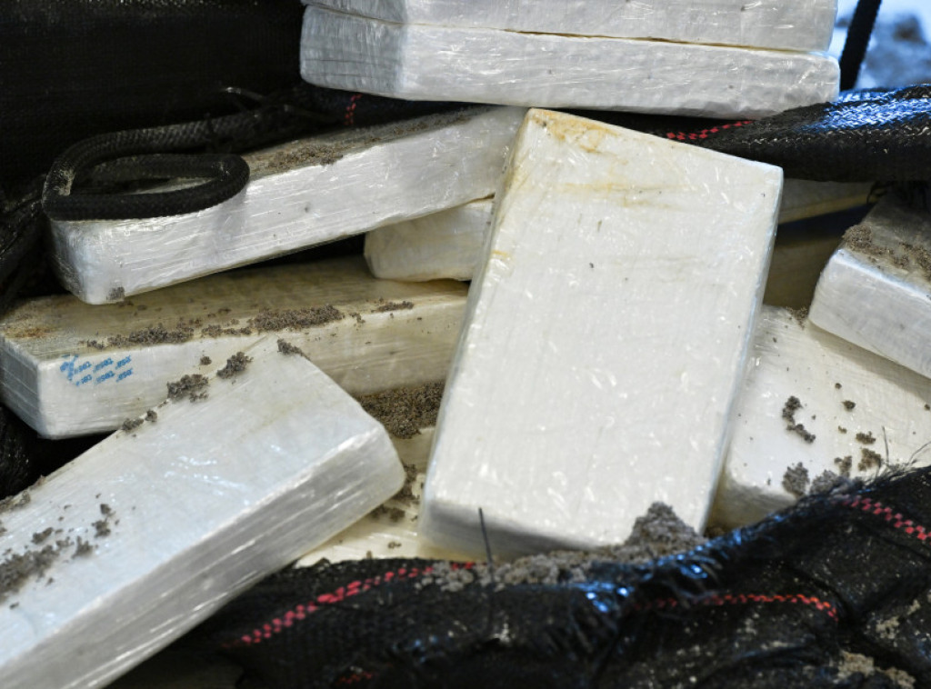 Portugalske vlasti zaplenile podmornicu sa 1,7 tona kokaina u Atlantiku