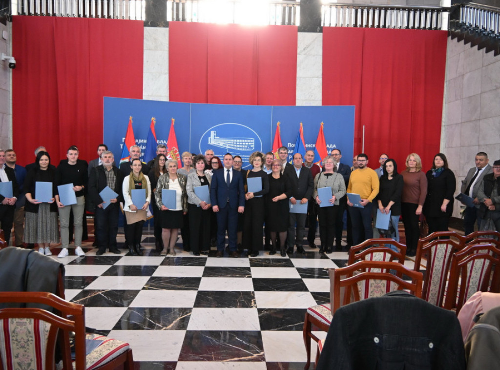 Još 10 miliona dinara za 80 projekata koji jačaju međunacionalnu saradnju u Vojvodini