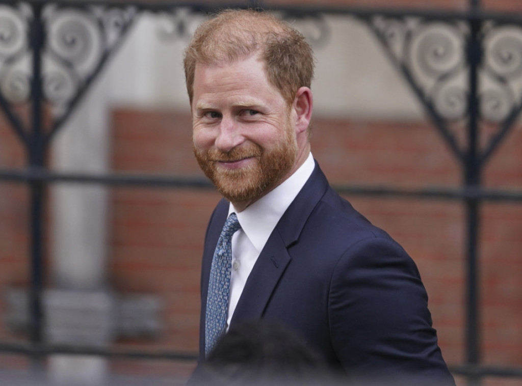 Princ Hari: Ponosan sam na službu svojoj zemlji, veterani ne smeju da budu zaboravljeni