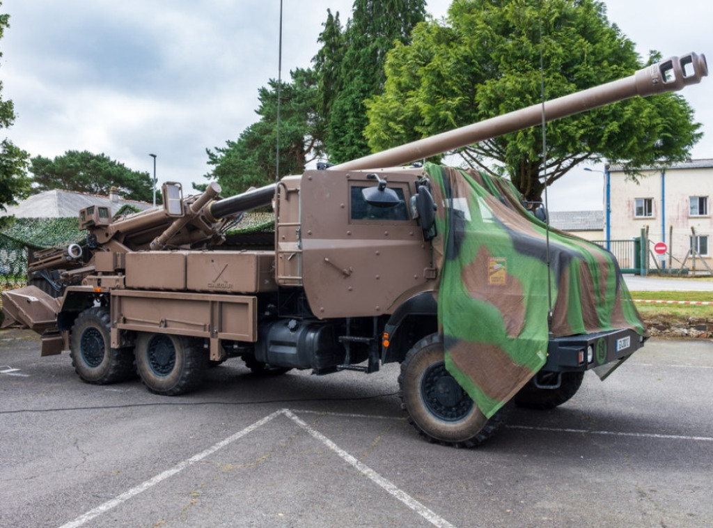 Figaro: Hrvatska poručuje od Francuske 18 topova "cezar"