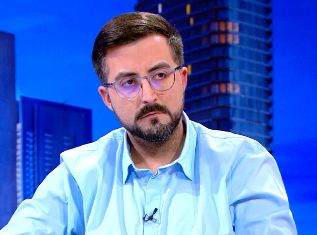 Obrknežev: Srbi sa KiM koji idu peške do Novog Sada šalju poruke povezivanja Srbije