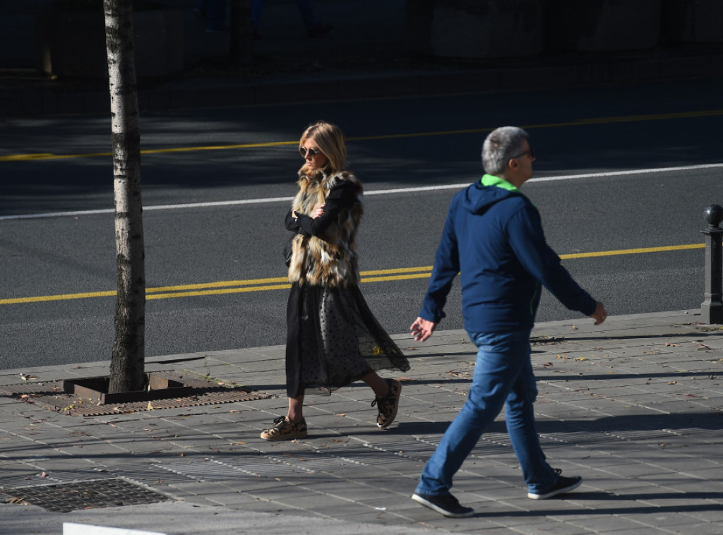 U Srbiji danas pretežno sunčano, na istoku i jugu sa kišom, temperature do 16 stepeni