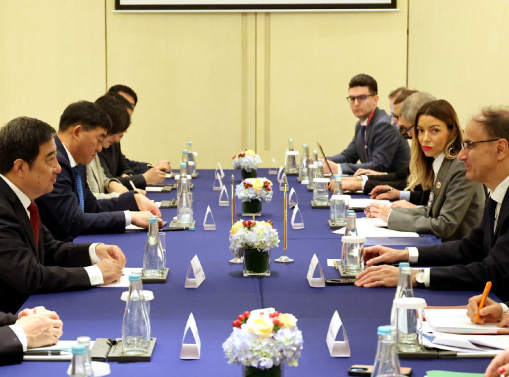 Macut meets with representatives of Chinese companies