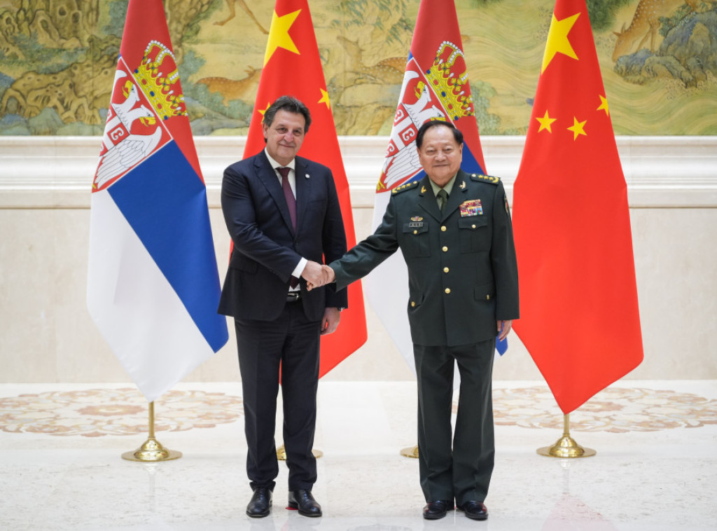Ministar Gašić u Pekingu sa potpredsednikom Centralne vojne komisije Kine o saradnji