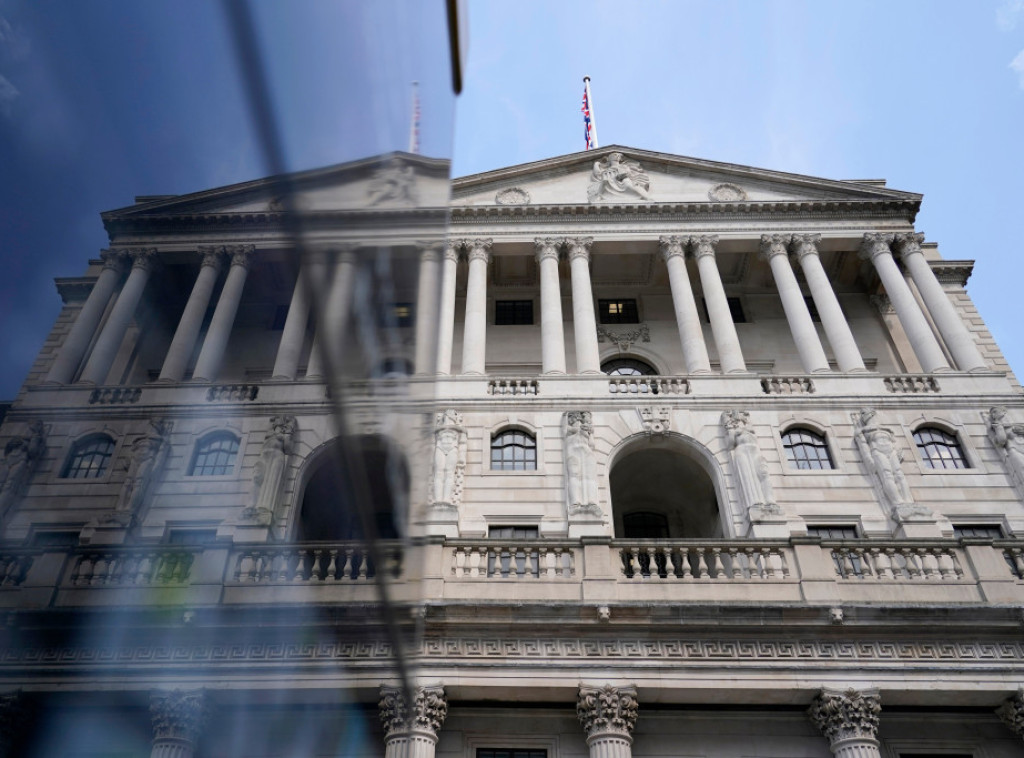 Banka Engleske zadržala referentnu kamatnu stopu na četiri odsto