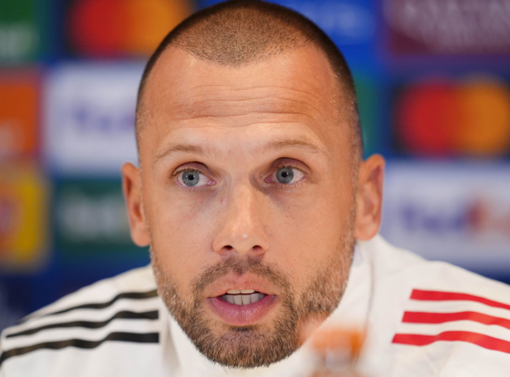 Džon Heitinga nije više trener fudbalera Ajaksa