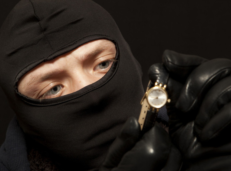 Rube: Pljačka juvelirnice, ukraden nakit vredan između 500 hiljada i milion evra