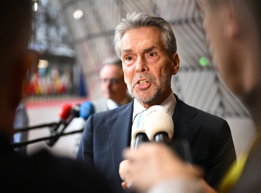 Dik Shof: Kina će nastaviti izvoz čipova iz kompanije Neksperija