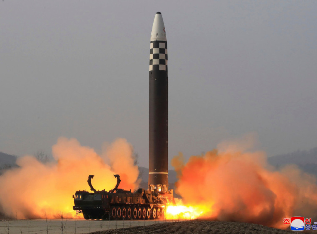 SAD: Severnokorejsko lansiranje rakete nije neposredna pretnja po Ameriku