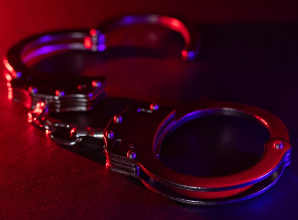 Policija u Svrljigu uhapsila muškarca u taksiju zbog heroina