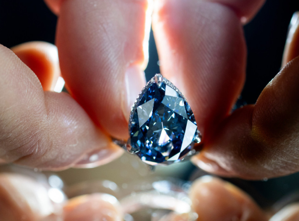 Napoleonov nakit, uključujući dijamant vredan 20-30 miliona dolara, na aukciji