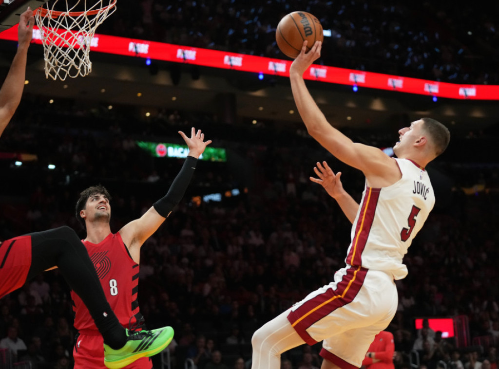 Nikola Jović postigao 29 poena u pobedi Majamija protiv Portlanda