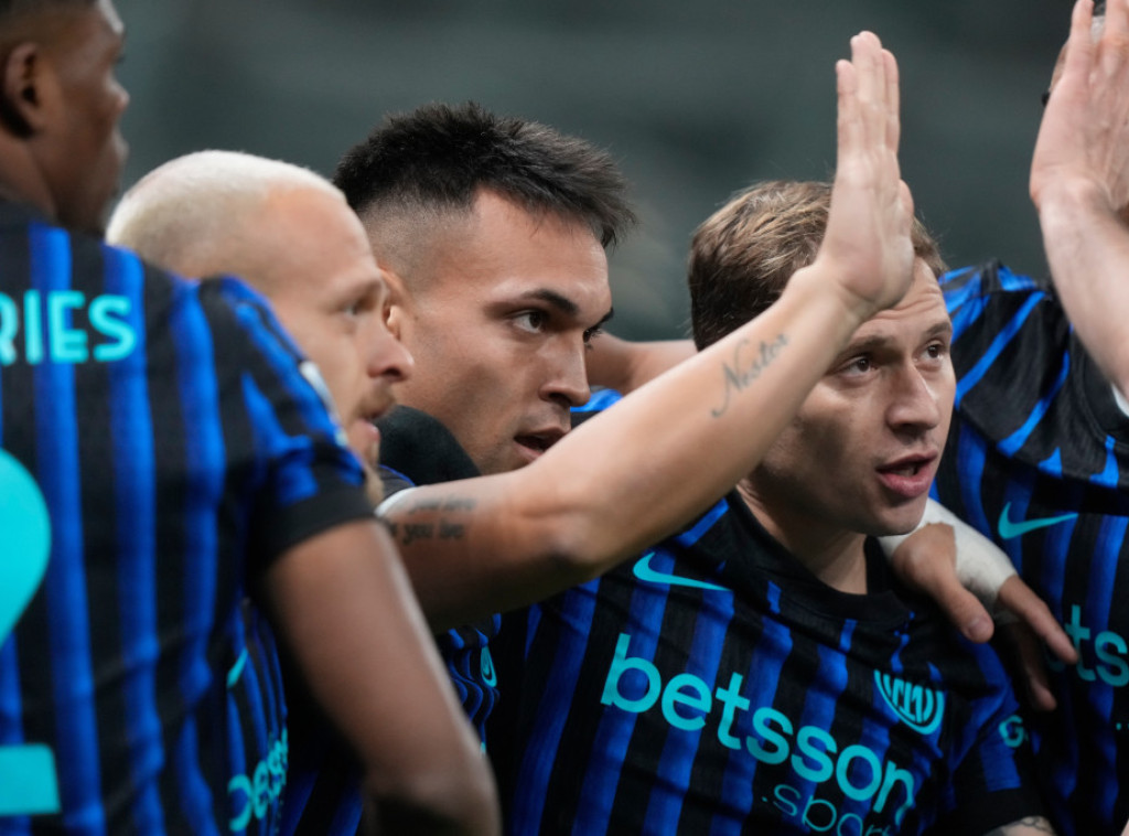 Fudbaleri Intera savladali Lacio za prvo mesto u Seriji A