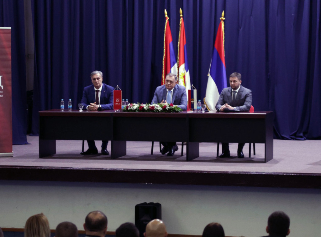 Dodik u Rogatici: Izađite na izbore i glasajte za Sinišu Karana