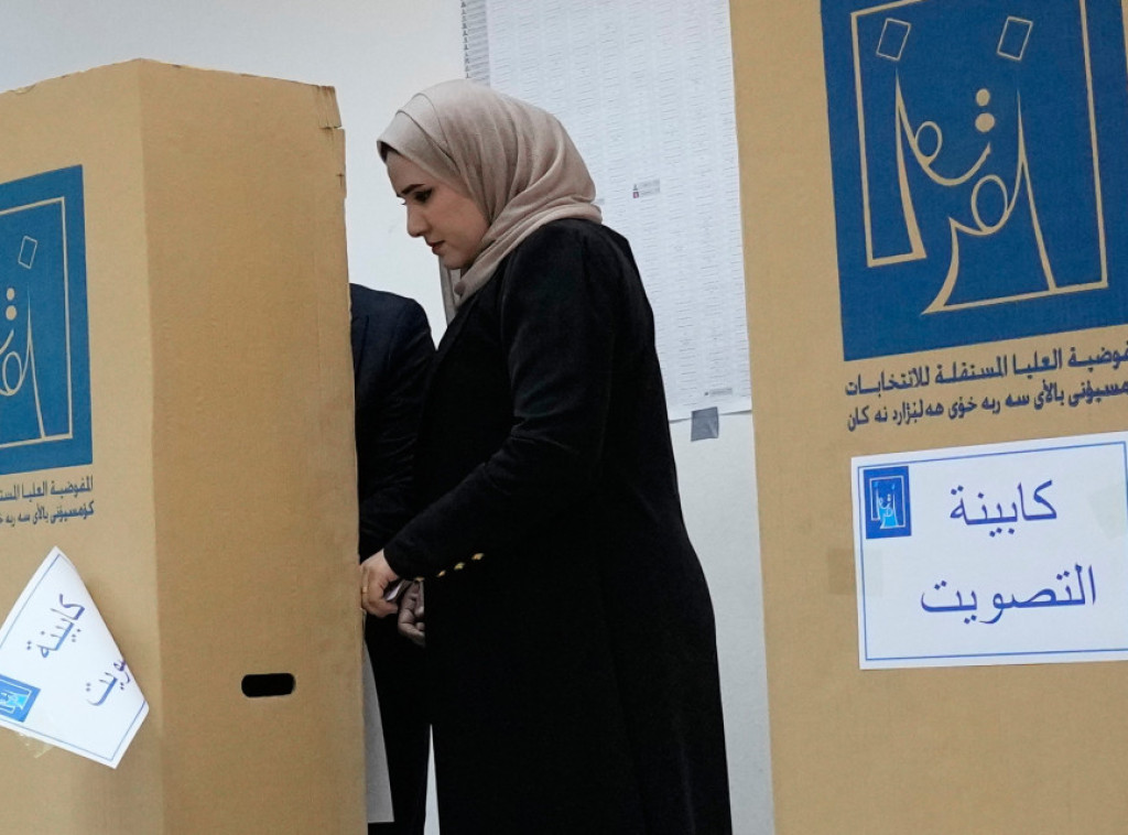 Otvorena biračka mesta na parlamentarnim izborima u Iraku