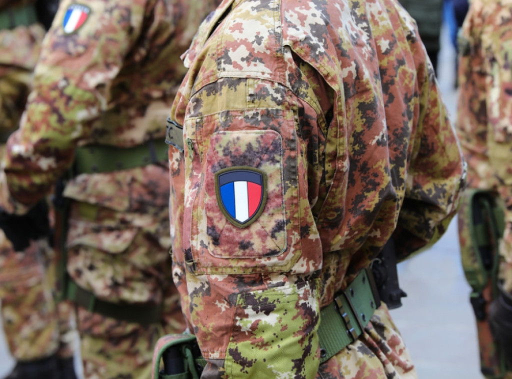 Francuski general izazvao kritike upozorenjem na žrtve u mogućem sukobu sa Rusijom
