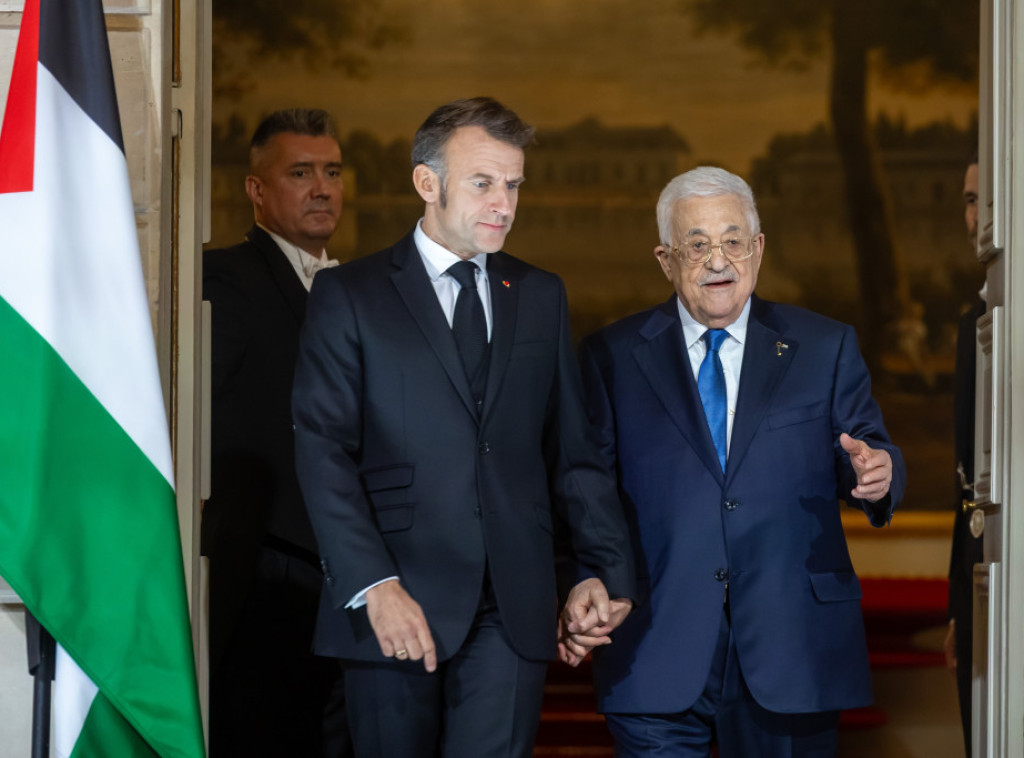 Makron i Abas: Planovi Izraela da anektira Zapadnu obalu predstavljaju crvenu liniju