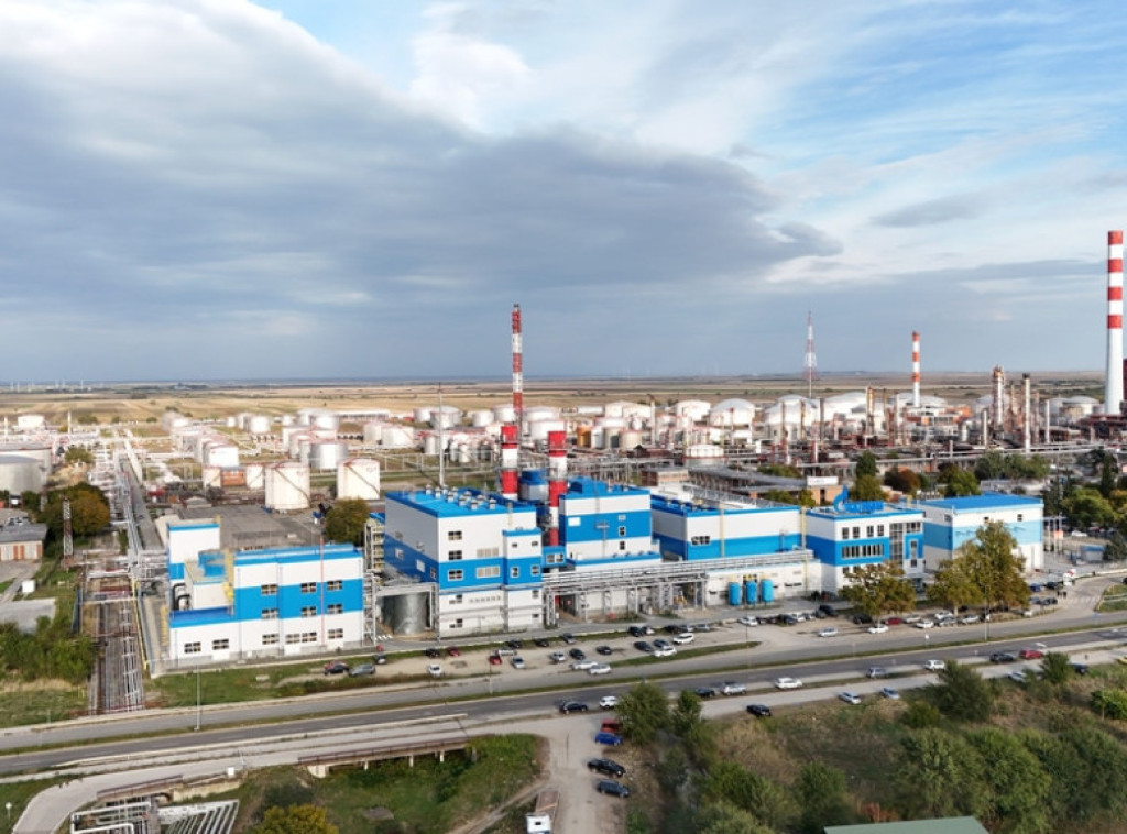 NIS refinery still operating in hot circulation mode