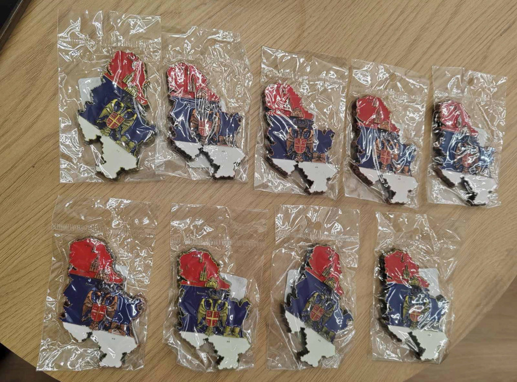 Tržišna inspekcija po prijavi građana sprečila prodaju magneta sa kartom Srbije bez KiM