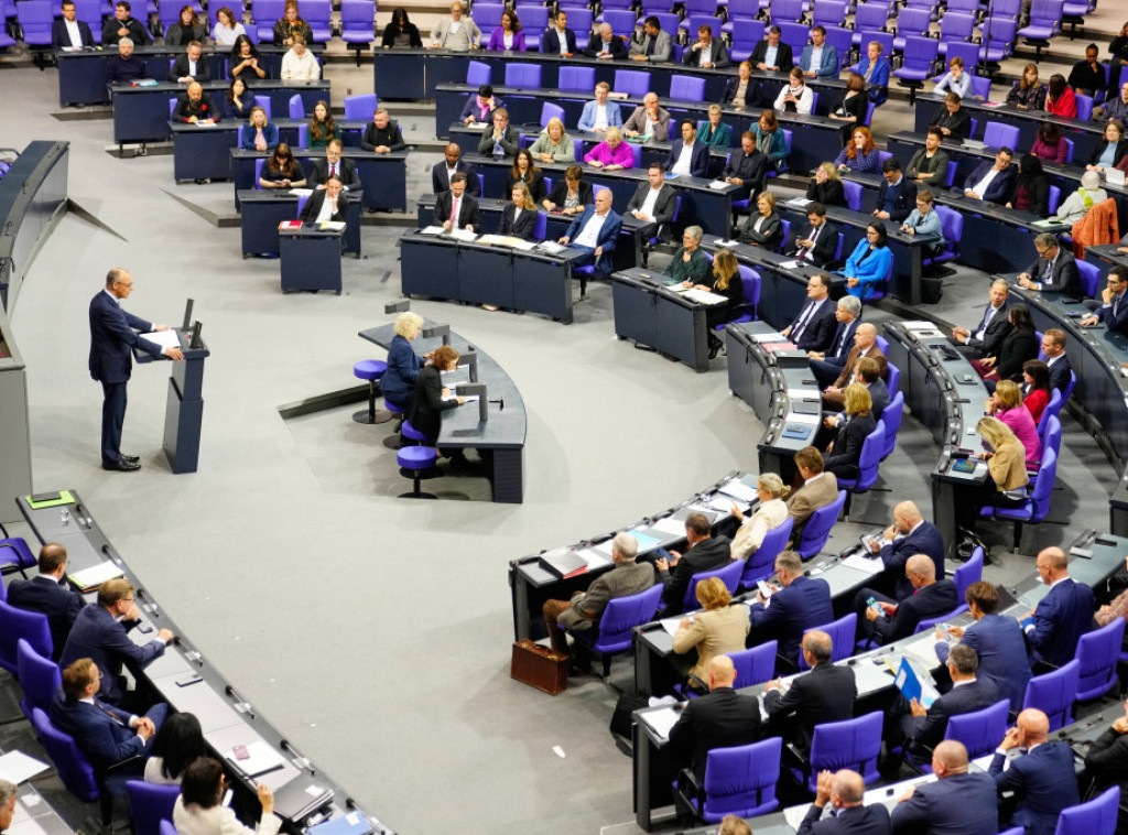 Nemačka uvodi hibridni model vojne službe