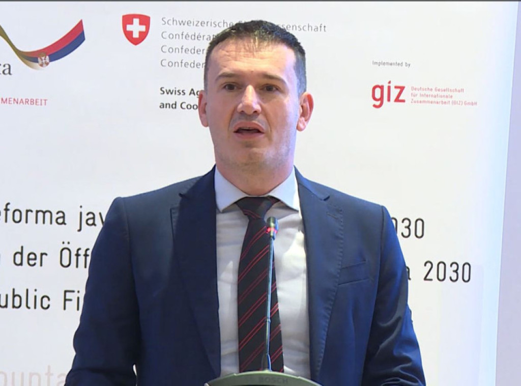 Nikola Altiparmakov: Analize penzijskog sistema pomažu da se izbegnu problemi u ovoj oblasti