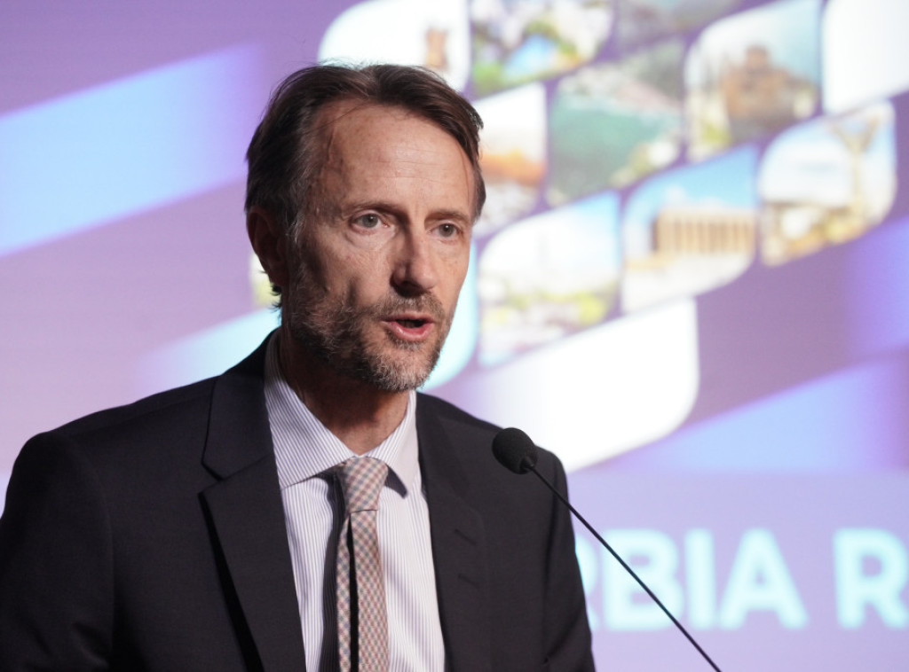 Bekerat na predstavljanju Izveštaja: Proširenje je jedan od ključnih prioriteta Evropske unije