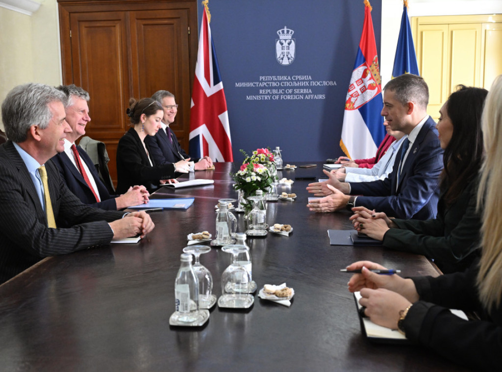 Ministar Đurić sastao se sa Pauelom, razgovarali o produbljivanju odnosa i situaciji u AP KiM