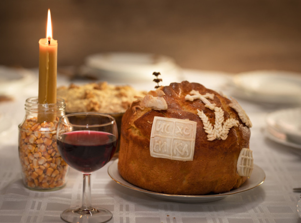 Učenici i nastavnici danas obeležavaju svečanim aktivnostima školsku slavu Sveti Sava