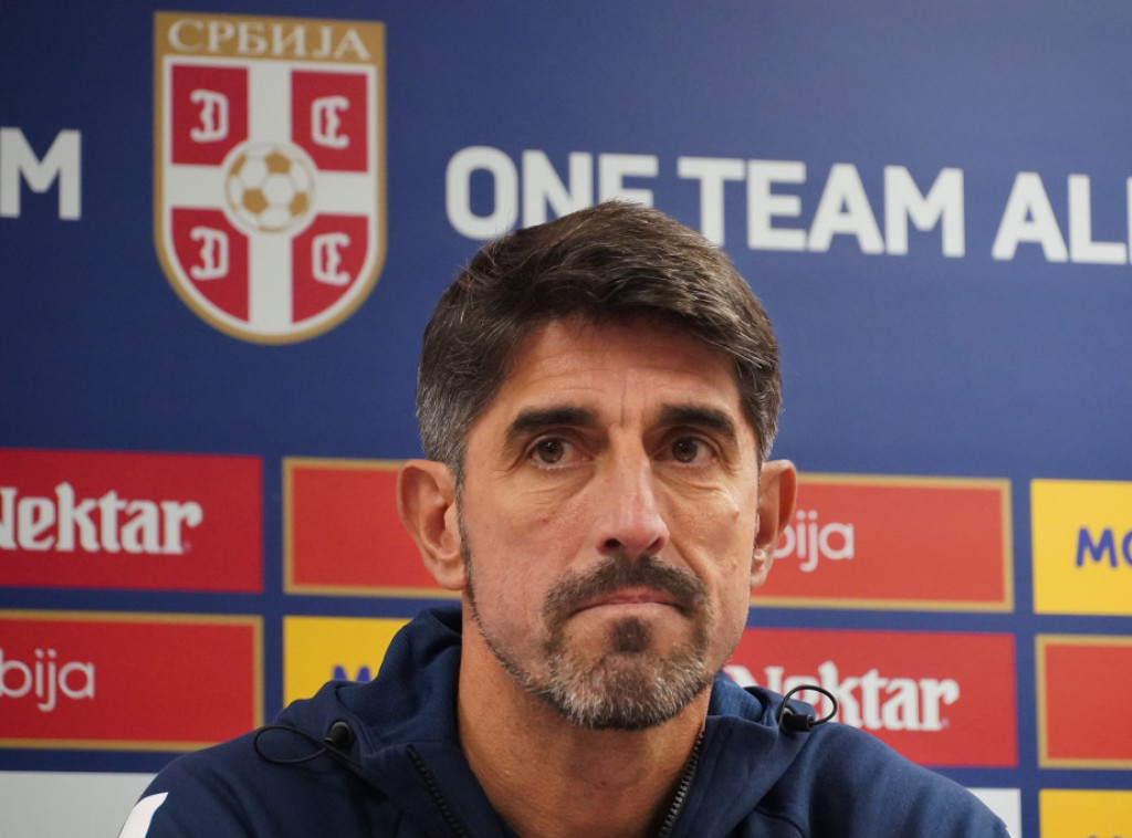 Veljko Paunović: Podižemo kult reprezentacije, moramo da budemo motivisani i organizovani