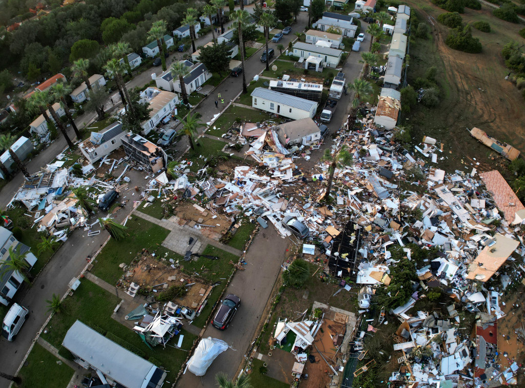 Portugalija: Tropska oluja Klaudija odnela tri ljudska života