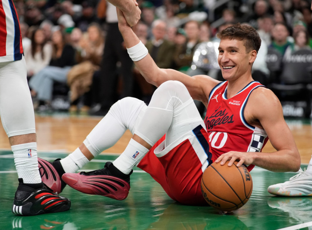 Srpski košarkaš Bogdan Bogdanović dao 11 poena u porazu Los Anđeles Klipersa