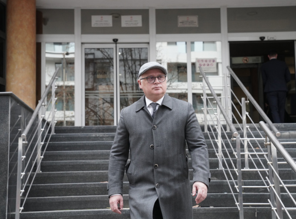 Vesić izneo odbranu u tužilaštvu, ali nije odgovarao na pitanja tužilaštva