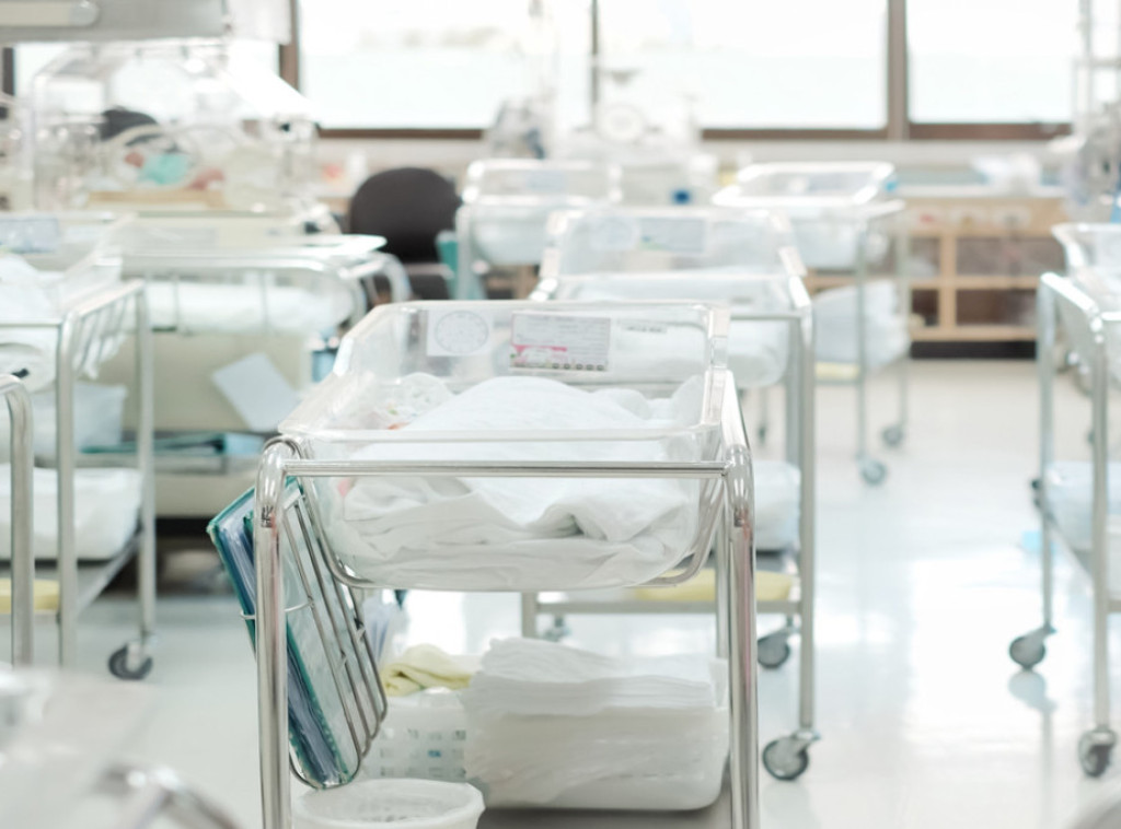 Bolnici u Somboru obezbeđen inkubator i specijalizovane obuke za zaposlene