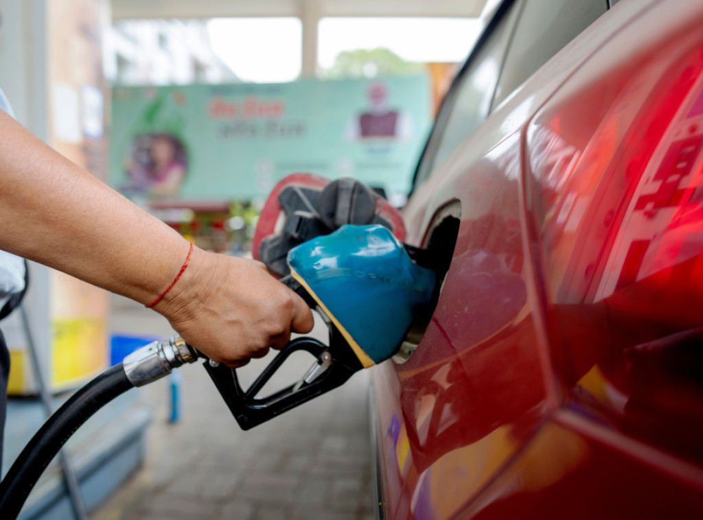 Crna Gora: Od ponoći skuplje sve vrste goriva od dva do pet centi