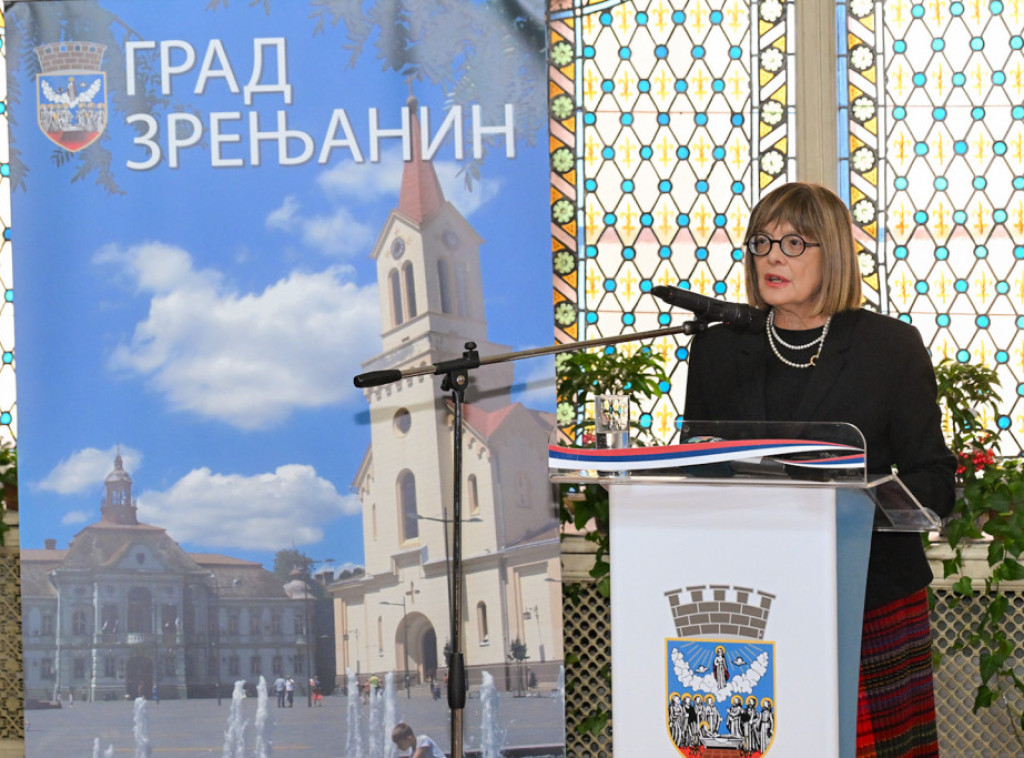 Maji Gojković uručena Nagrada grada Zrenjanina za doprinos rešavanju problema vodosnabdevanja