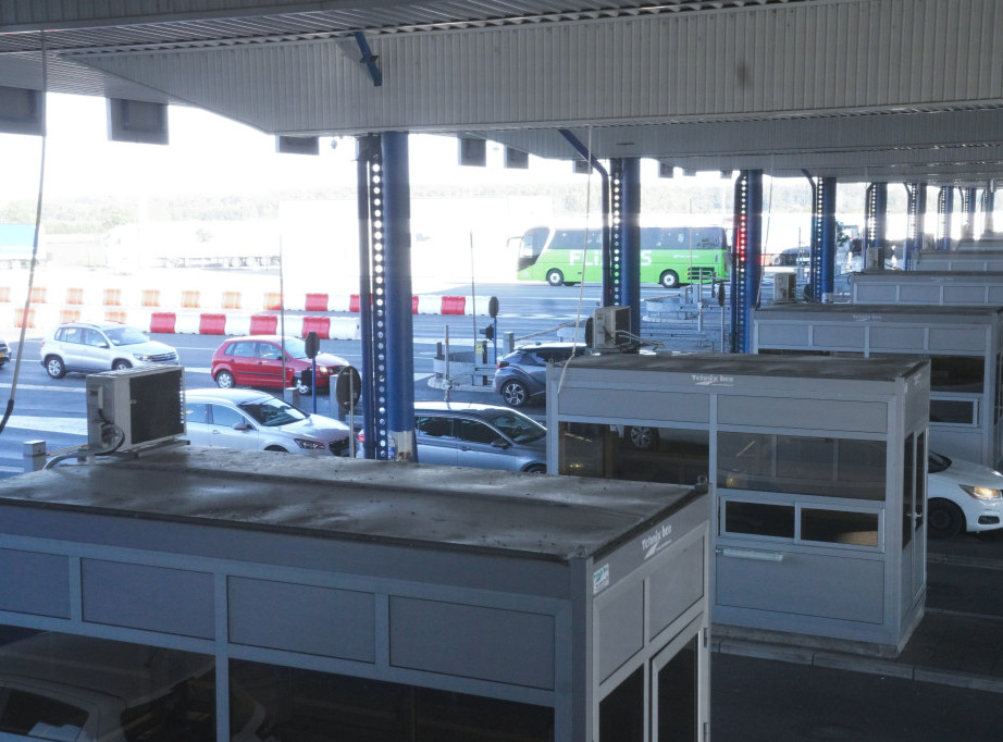 Dvadesetominutno zadržavanje za putnička vozila na Preševu na izlazu iz Srbije