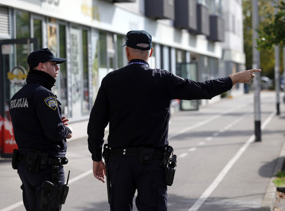 Hrvatska policija istražuje ko preti gradonačelnici Supetra zbog uklanjanja grbova HOS-a