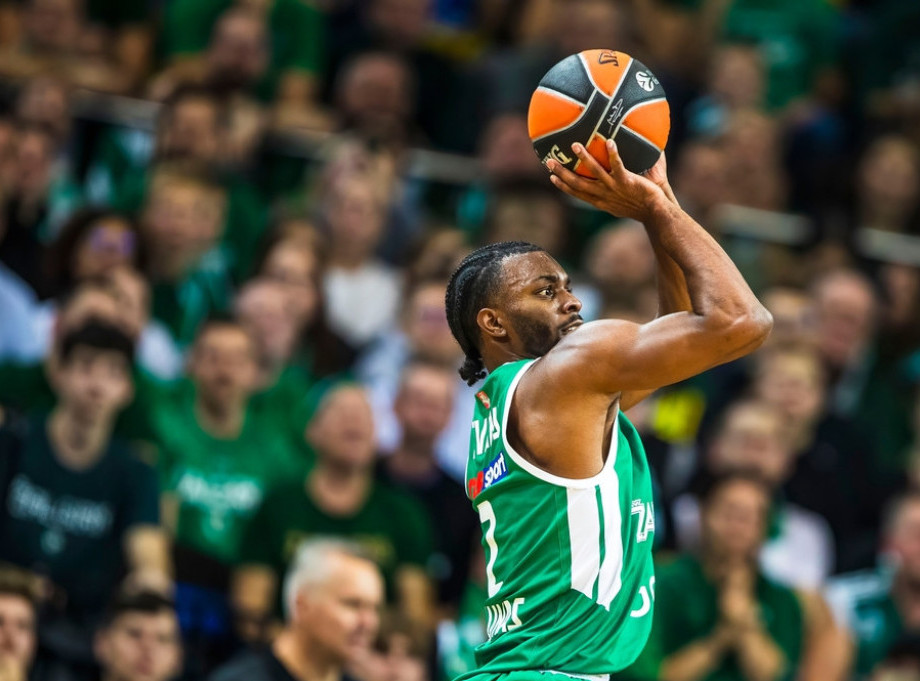 Američki košarkaš Kinan Evans prešao u Žalgiris, pa pozajmljen Londonu