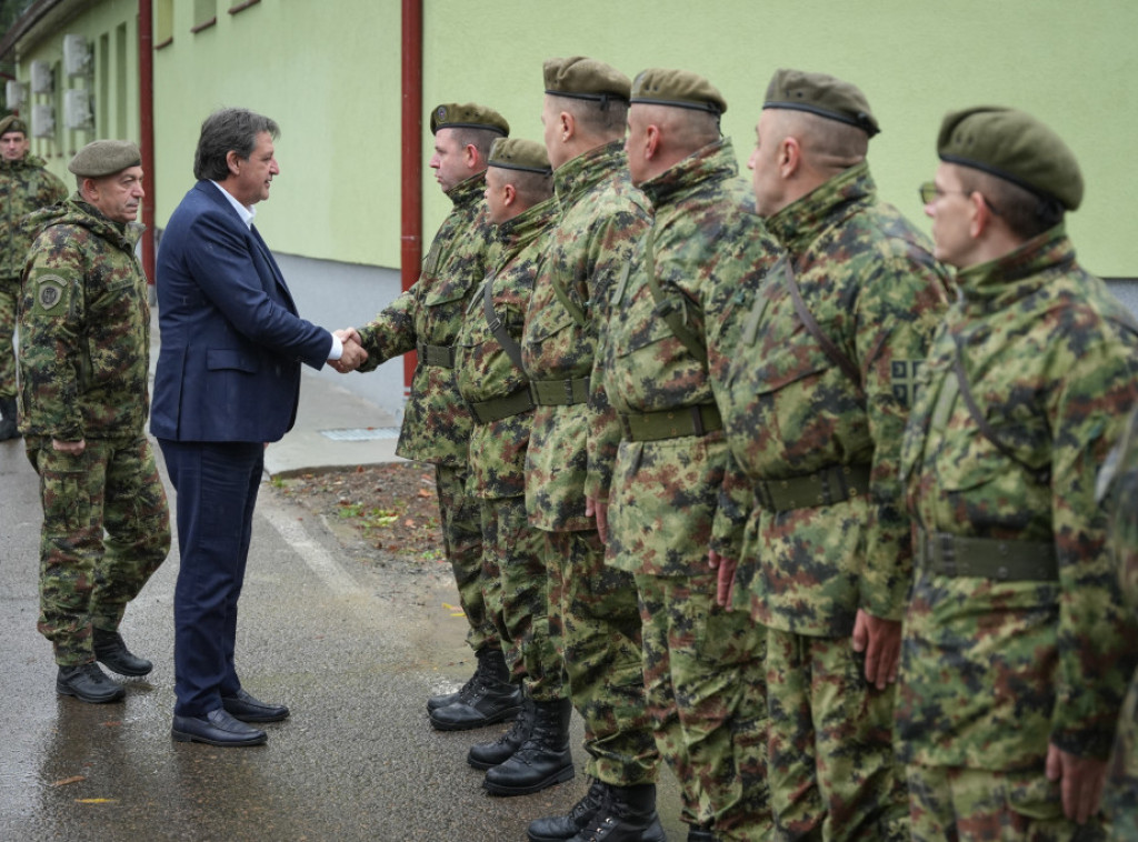 Gašić: Ulaganjem u pouzdanu infrastrukturu stvaramo temelje za još spremniju VS
