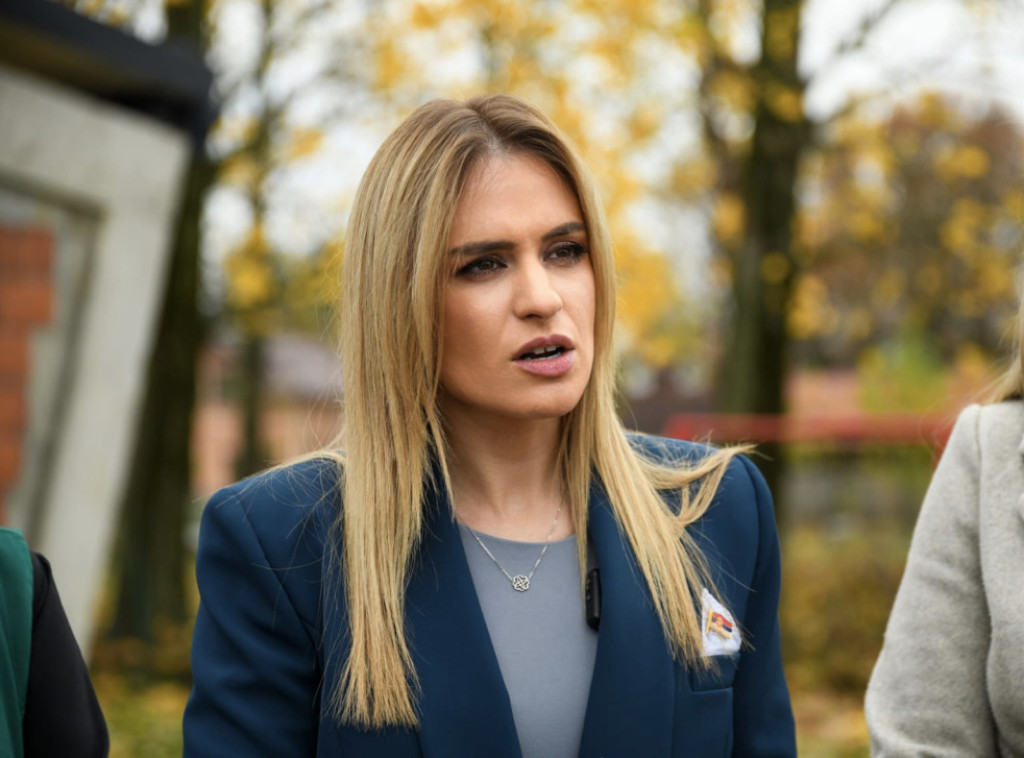 Milica Đurđević Stamenkovski: Uskoro izgradnja inkluzivnih igrališta u Mionici