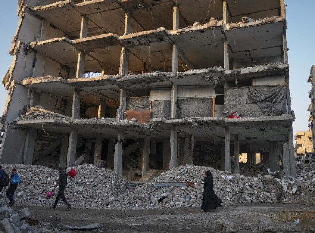 Najmanje 25 Palestinaca ubijeno u izraelskim vazdušnim napadima u Gazi