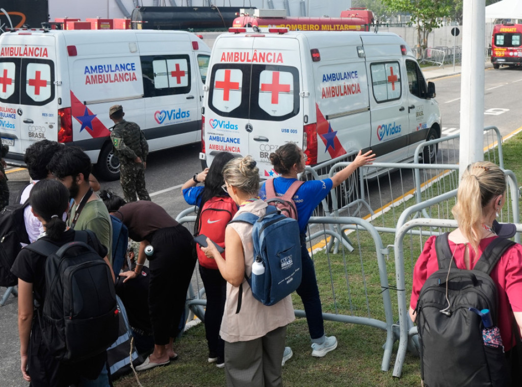 Trinaest ljudi dobilo medicinsku pomoć zbog udisanja dima u požaru na COP30 u Brazilu