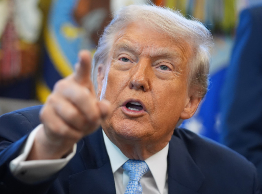 Tramp: Zelenski će morati da odobri mirovni plan koji podržavaju SAD