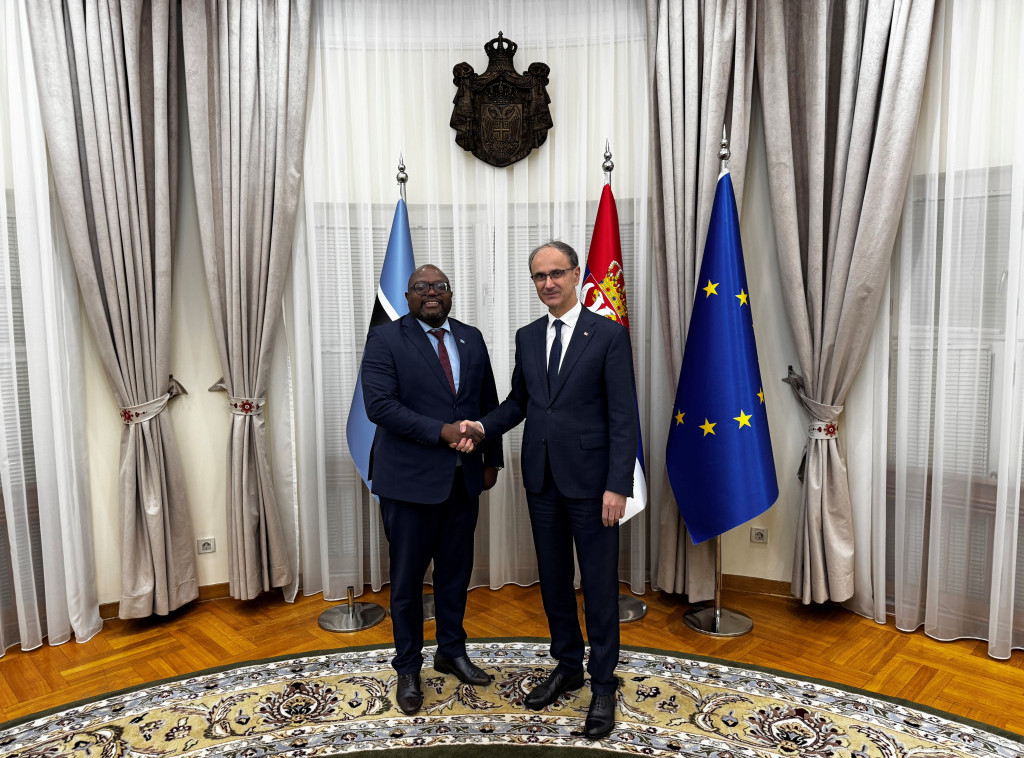 Premijer Macut razgovarao sa Butaleom: Postoji prostor za produbljivanje saradnje Srbije i Bocvane