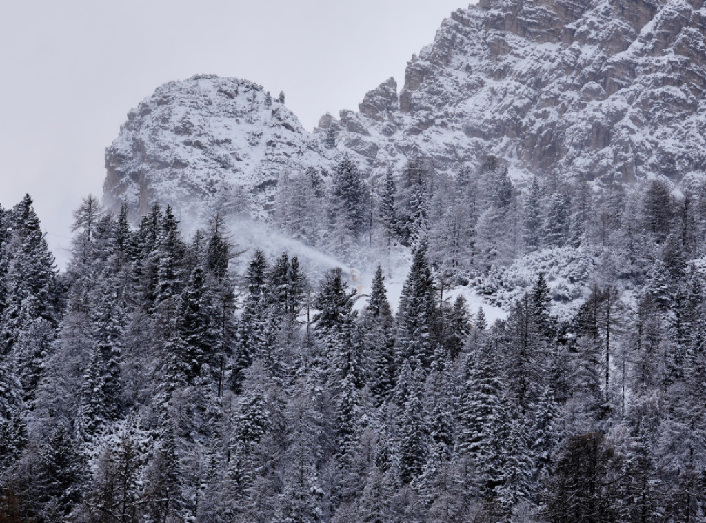 Francuska na udaru talasa hladnog vremena, u Il de Frans uveden narandžasti metoalarm
