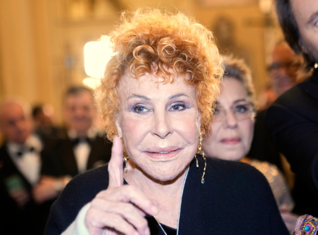 Italijanska pevačica Ornela Vanoni preminula u 91. godini