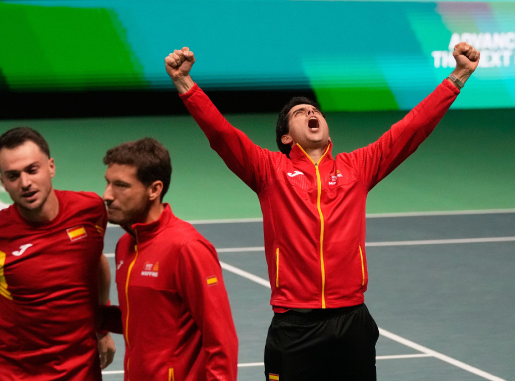 Teniseri Španije pobedili Nemačku za plasman u finale Dejvis kupa