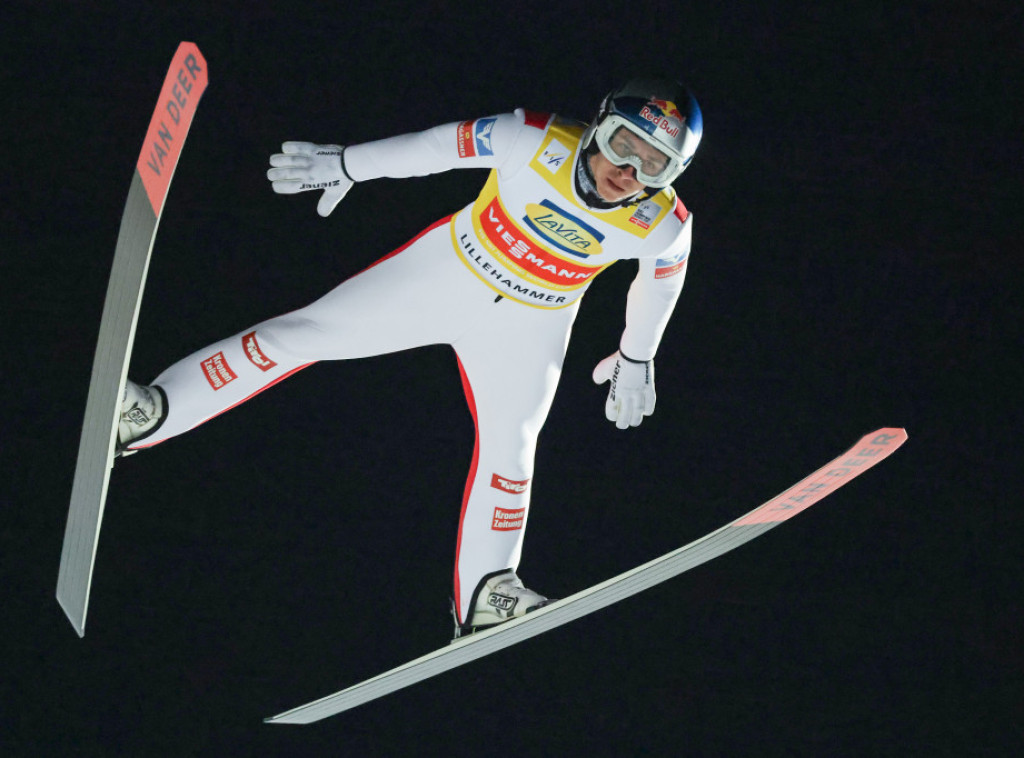 Čofenig pobedio u Lilehameru na startu sezone u skijaškim skokovima u Svetskom kupu