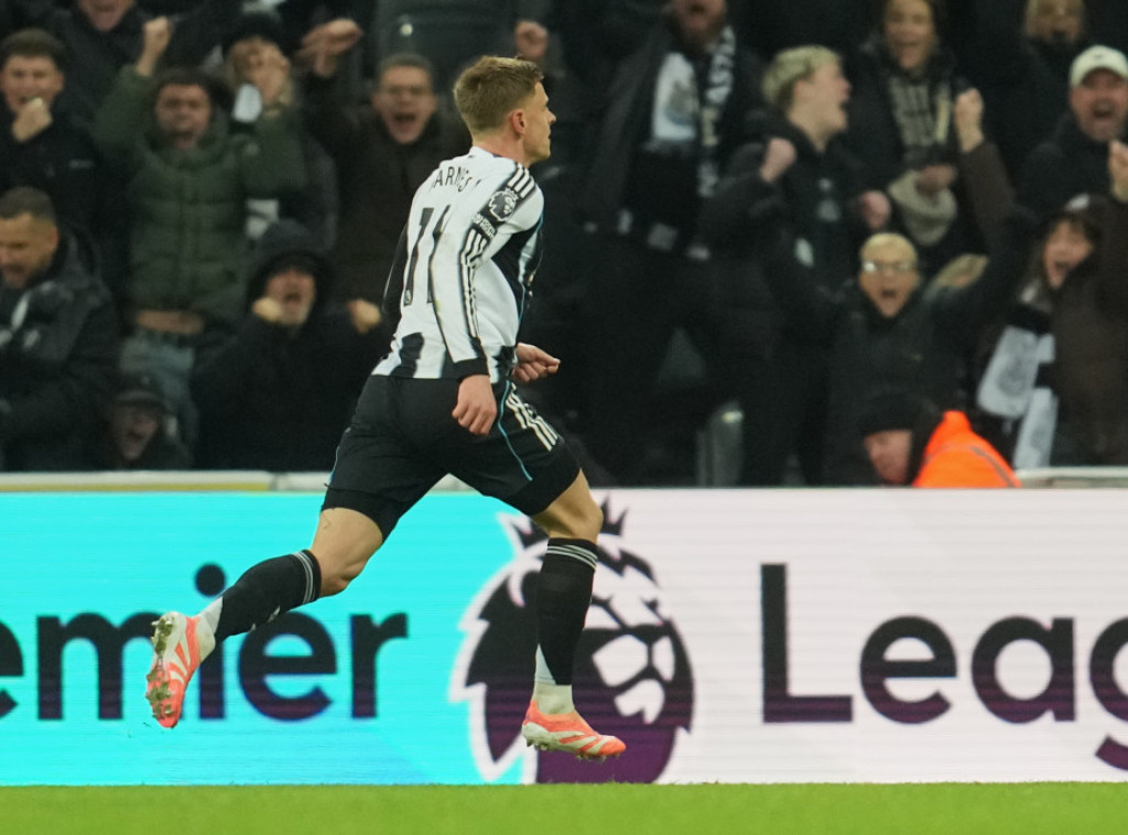 Harvi Barns doneo trijumf Njukaslu protiv Mančester sitija u Premijer ligi